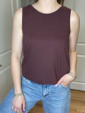 Pistache Bordeaux Tank Top
